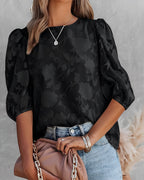 Let bluse til hverdag og fest – Chiffon bluse med pufærmer til kvinder