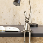 Dekorativ kaninfigur i keramik