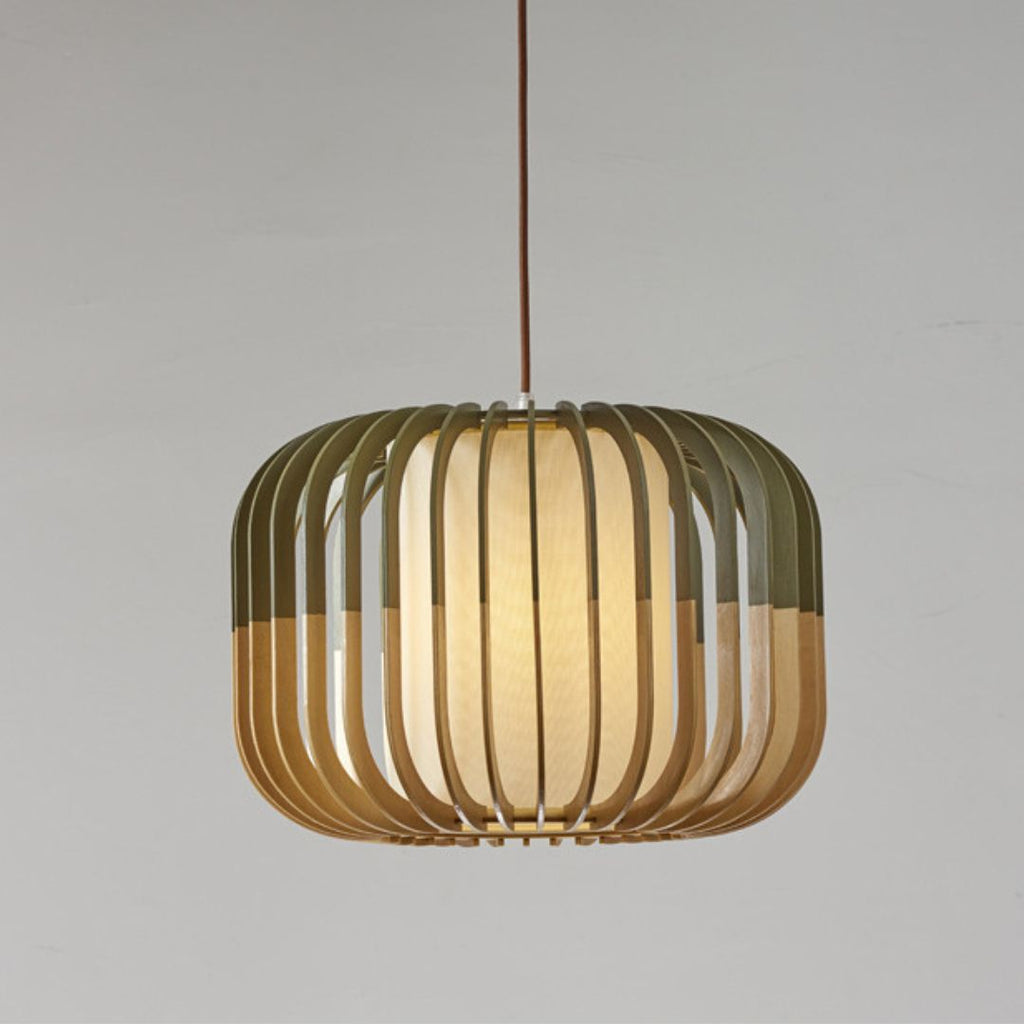Natural ceiling lighting for living room and dining area – Pendant lamp in wood