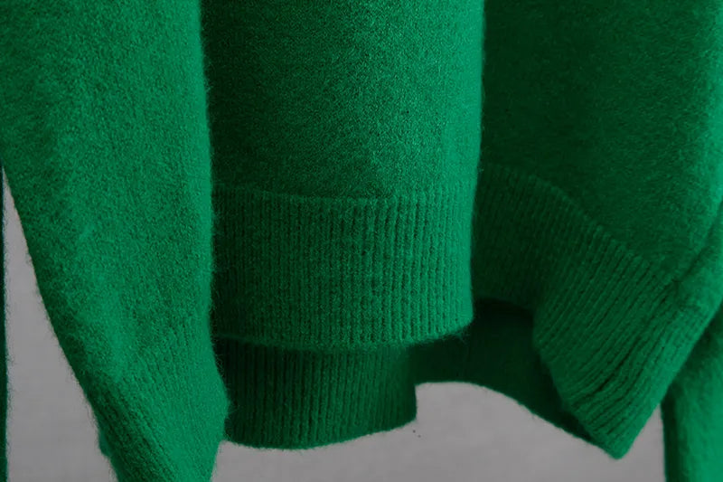 Soft knit sweater for everyday comfort – Knit sweater for women