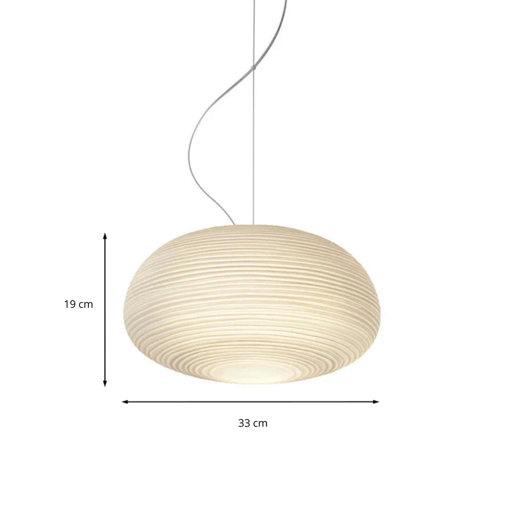 Pendellampe i Japandi Stil med Enkelt Formsprog