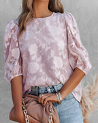 Let bluse til hverdag og fest – Chiffon bluse med pufærmer til kvinder