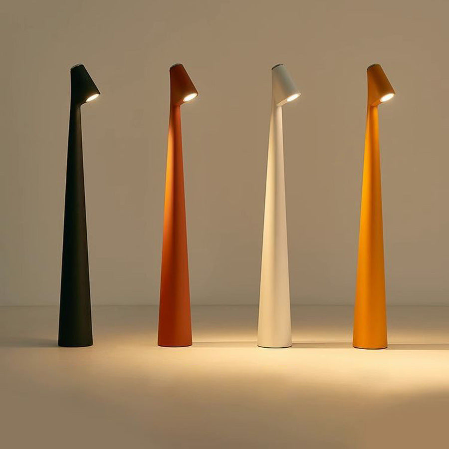 Bordlampe i Skandinavisk Minimalistisk Design