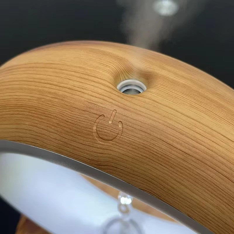 Luftfugter med svævende vanddråber til indendørs brug