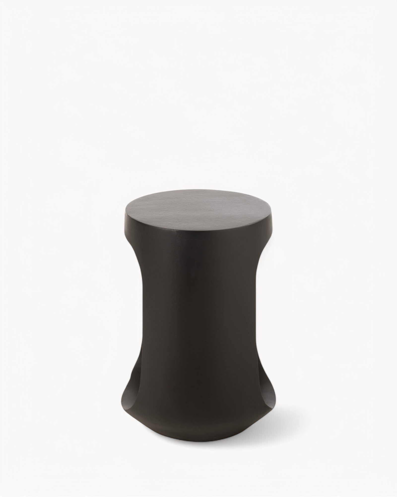 MangoRise Table – Sort sidebord lavet af mangotræ, moderne og holdbart