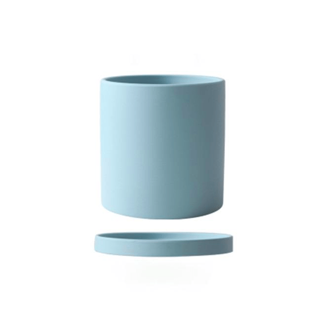 Ceramic flower pot with saucer for indoor use