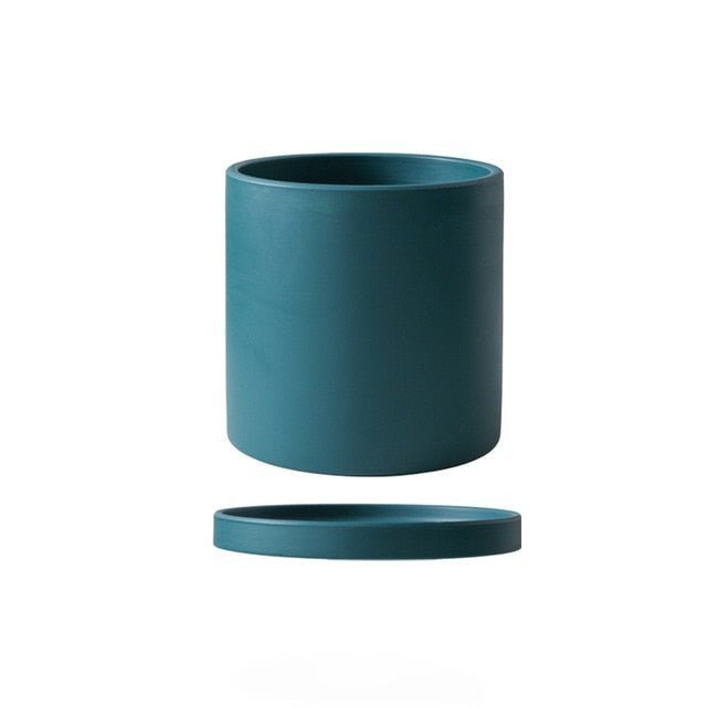 Ceramic flower pot with saucer for indoor use