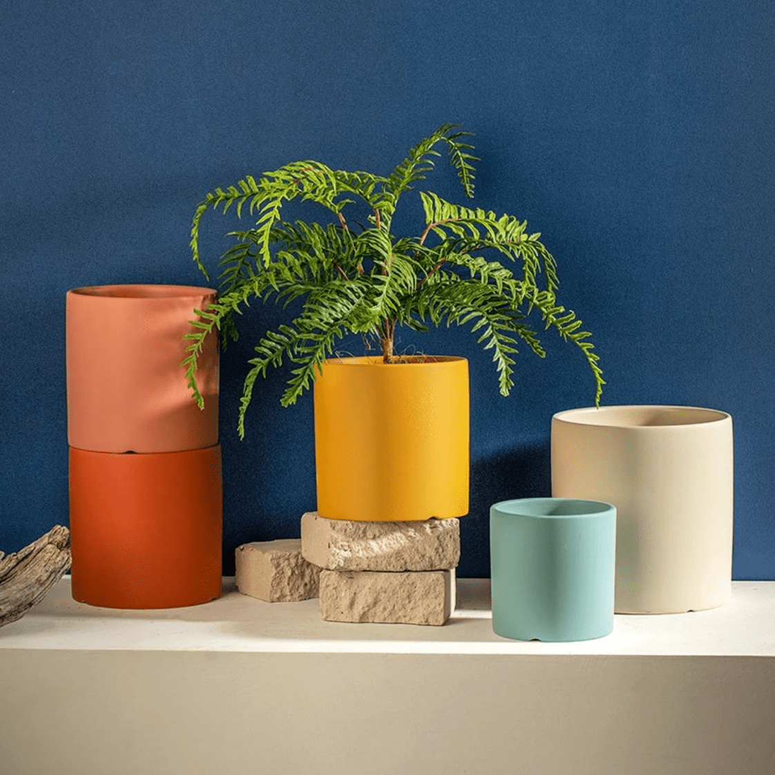 Ceramic flower pot with saucer for indoor use