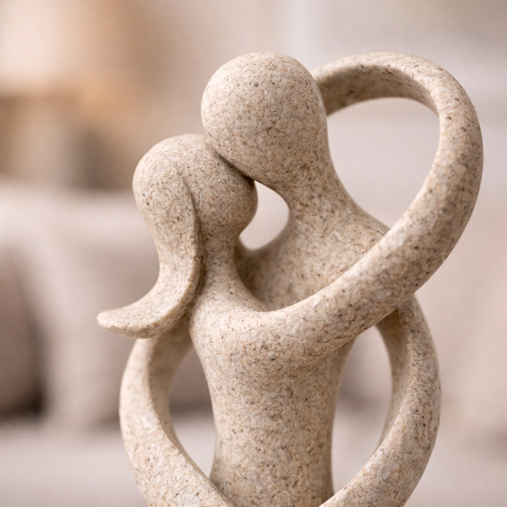 Skulptur i resin til indendørs brug
