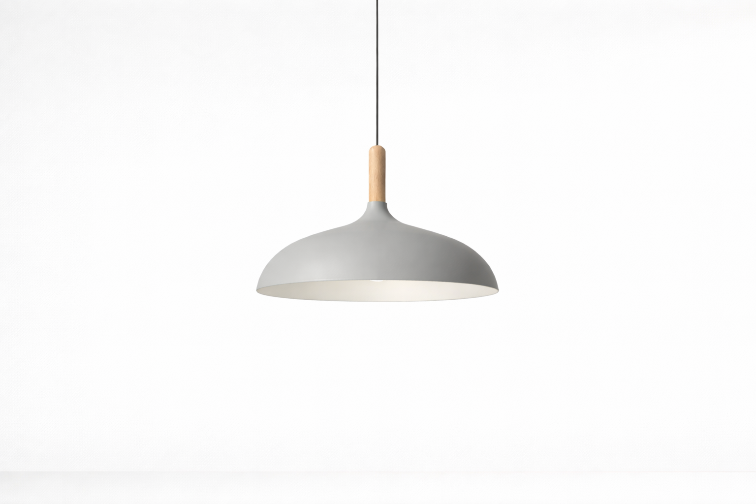 Skandinavisk Pendellampe – Fås i 7 Farver