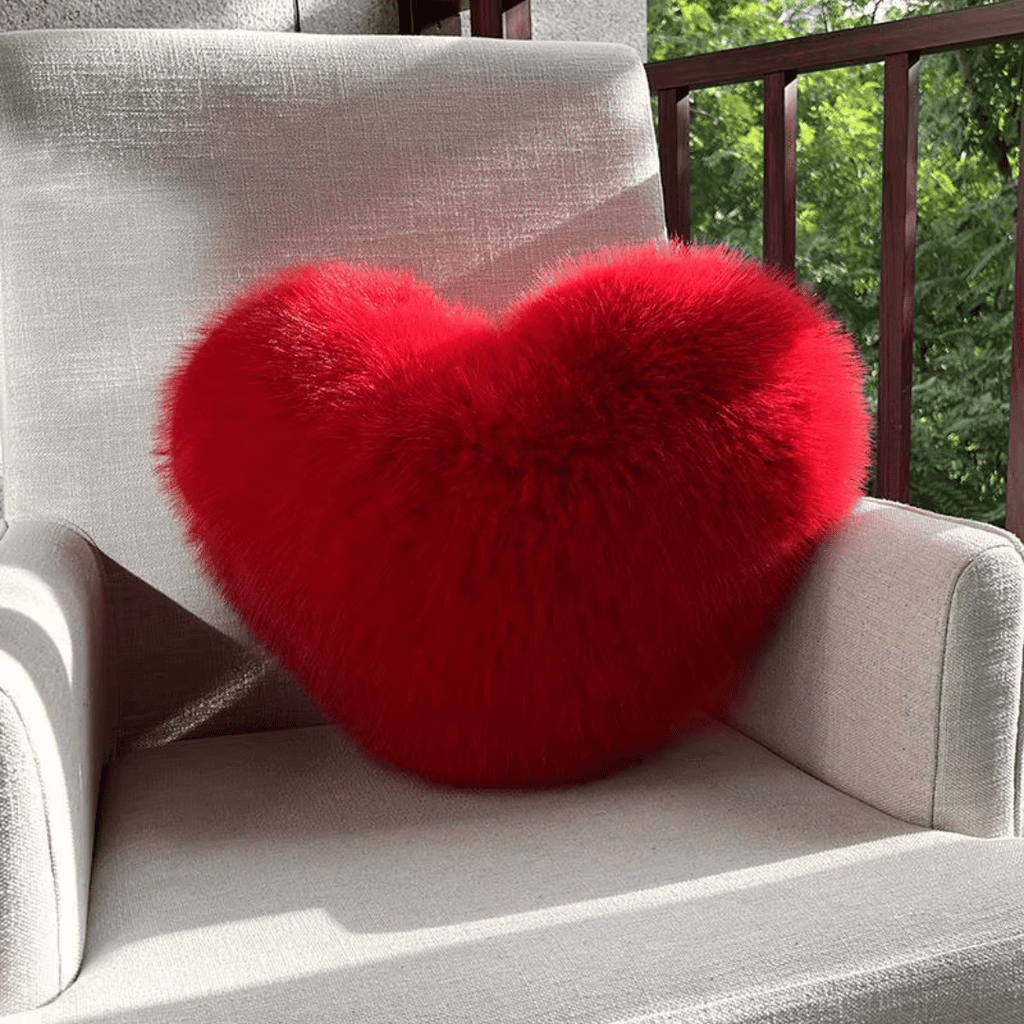 Heart-shaped decorative pillow in faux fur