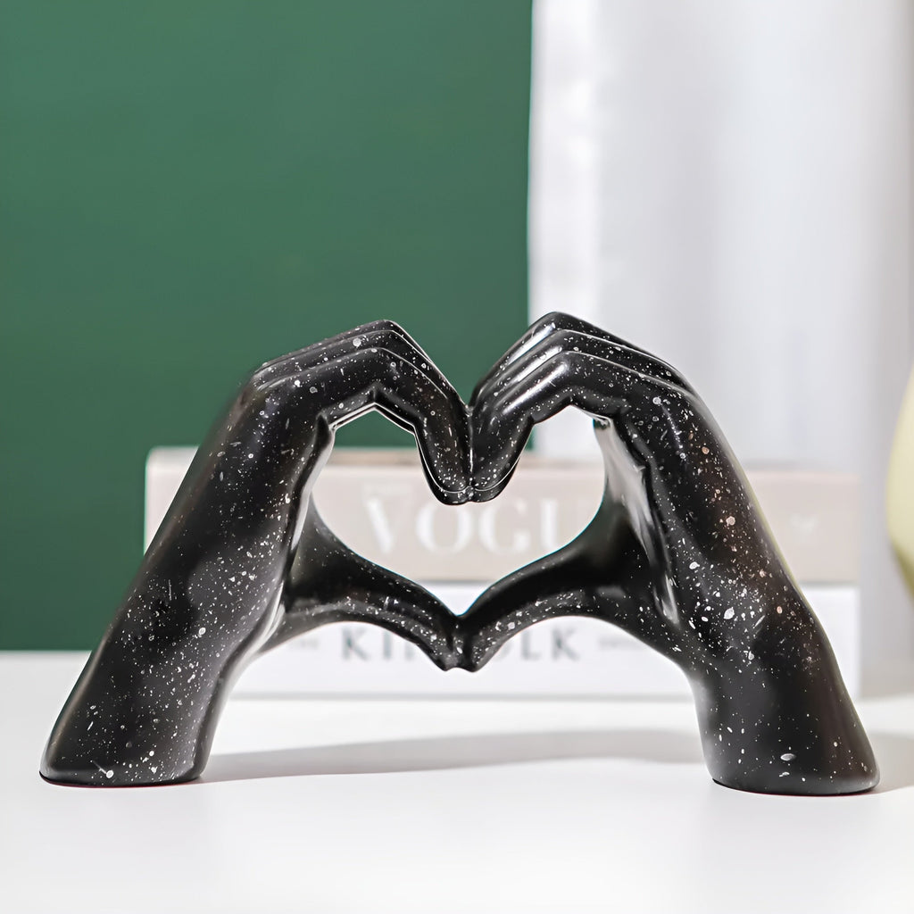 Decorative figure with hands in heart shape – figure for table and decoration in several variants