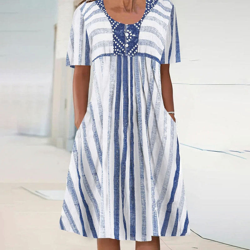 Light striped dress for everyday use – Short-sleeved dress for women