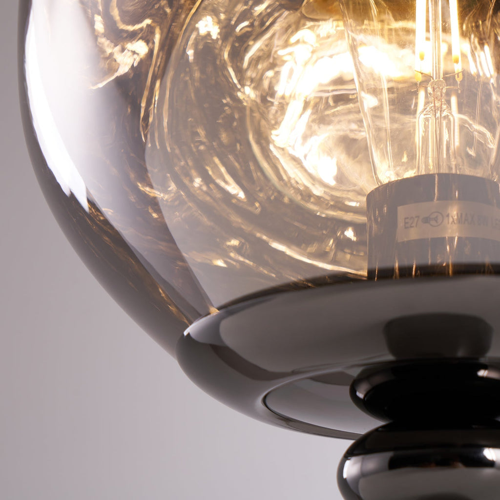 Bordlampe med Kugleformet Lyskilde til Indendørs Brug