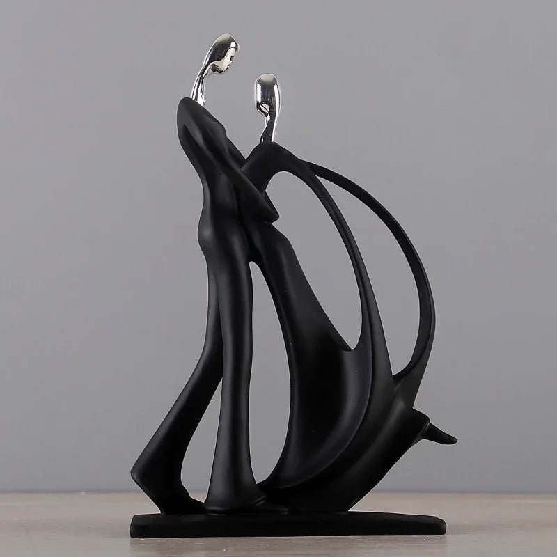 Dekorationsfigur af par – figur til bord, hylde og indretning