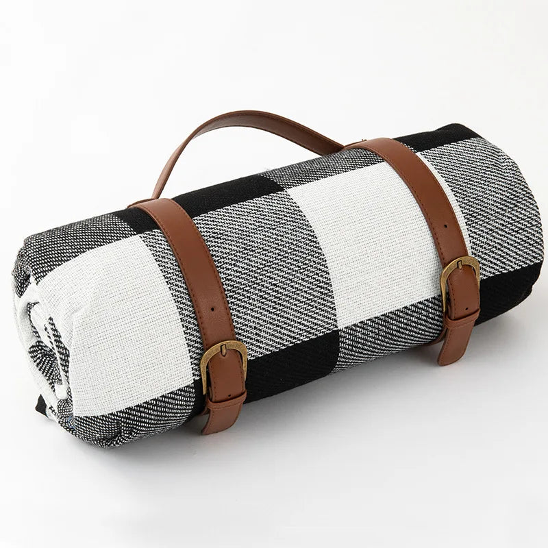 Comfortable Outdoor Relaxation for Picnics and Travel – Waterproof Picnic Blanket with Carrying Strap