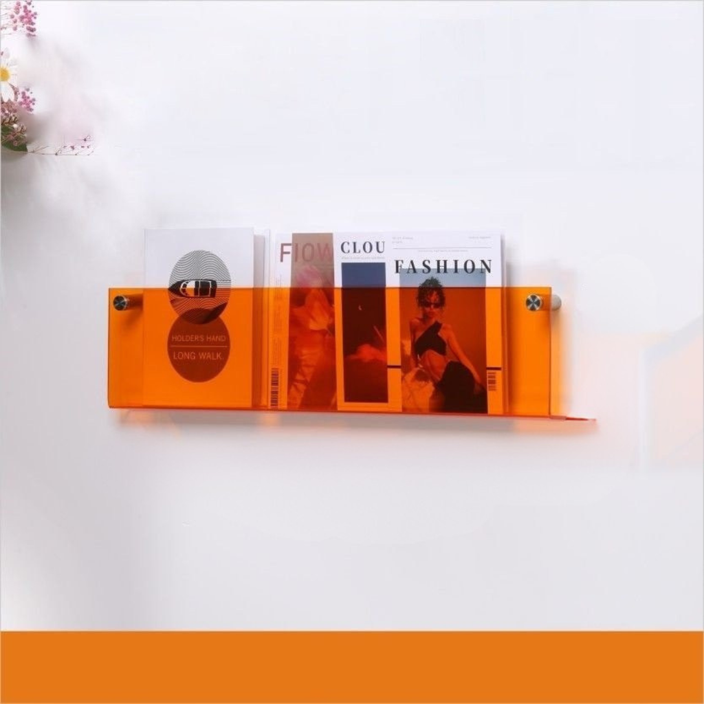 Space-saving wall storage for books and documents – Wall-mounted magazine holder