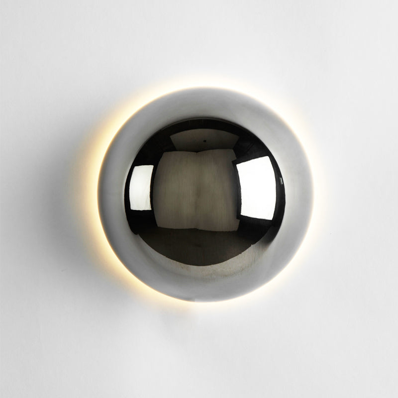Wall lamp with Marked Silhouette for Indoor Use