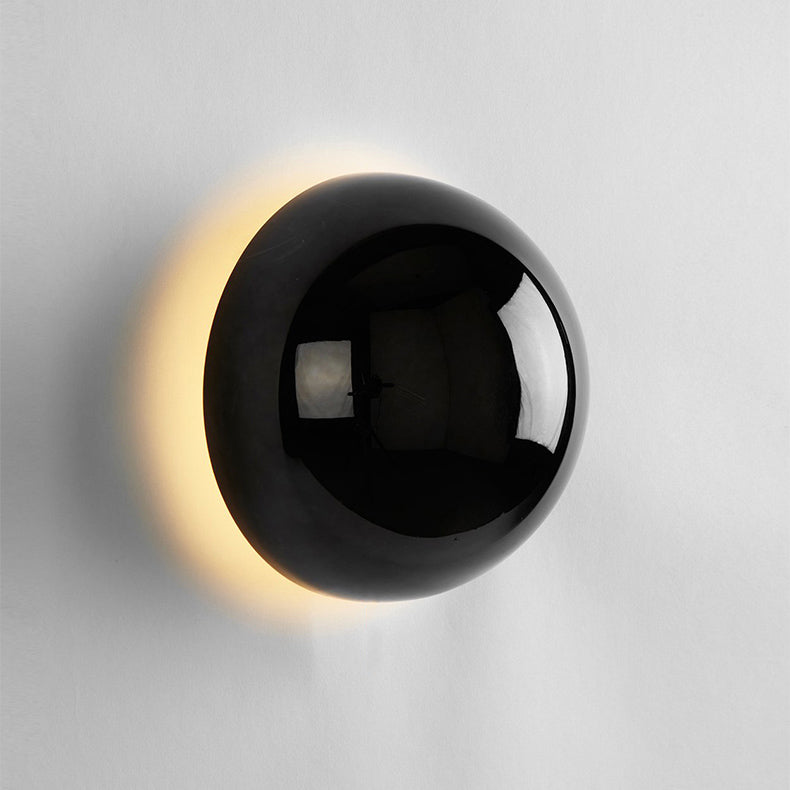 Wall lamp with Marked Silhouette for Indoor Use