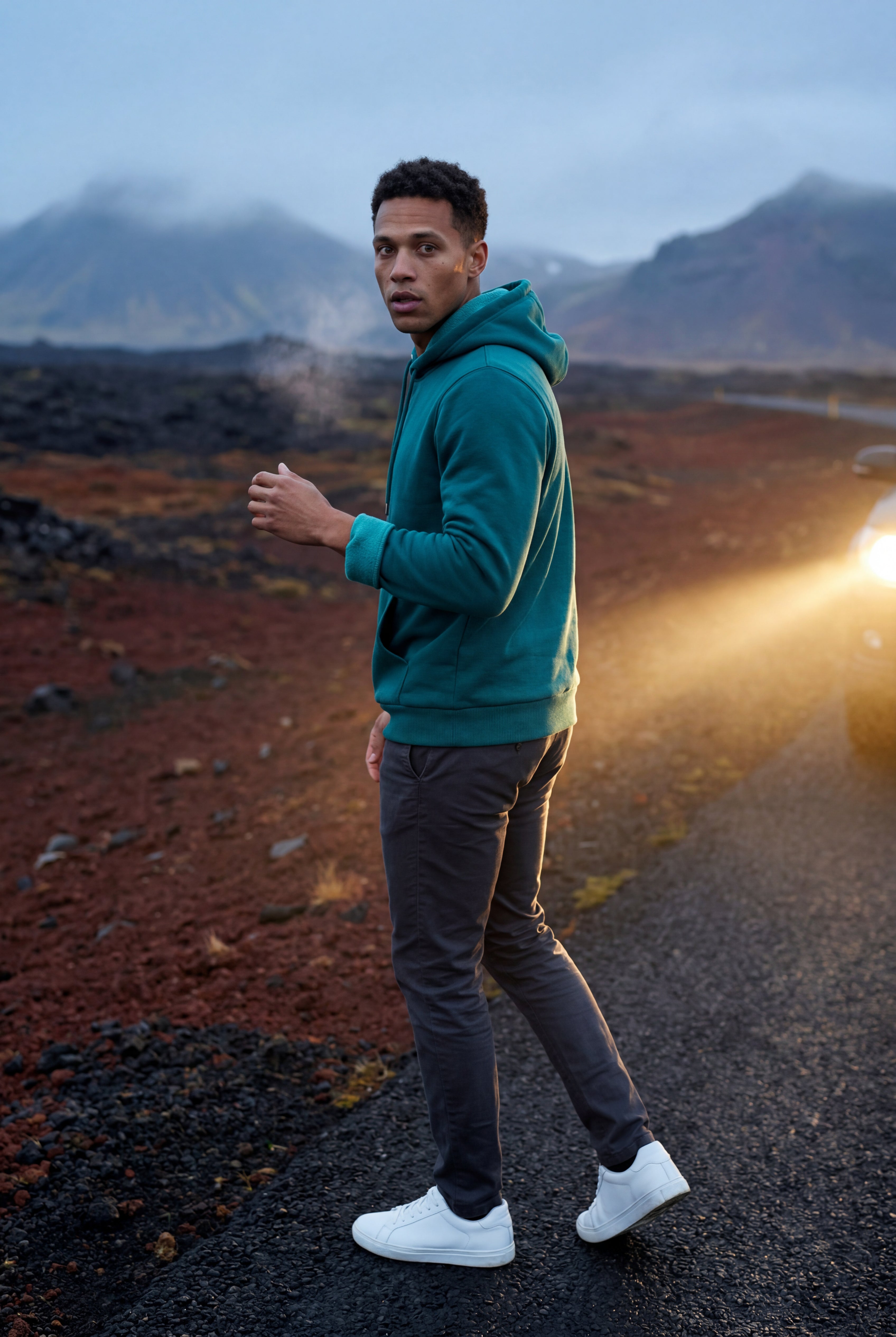 Comfortable hoodie for cold days – Hooded sweatshirt with pocket for men