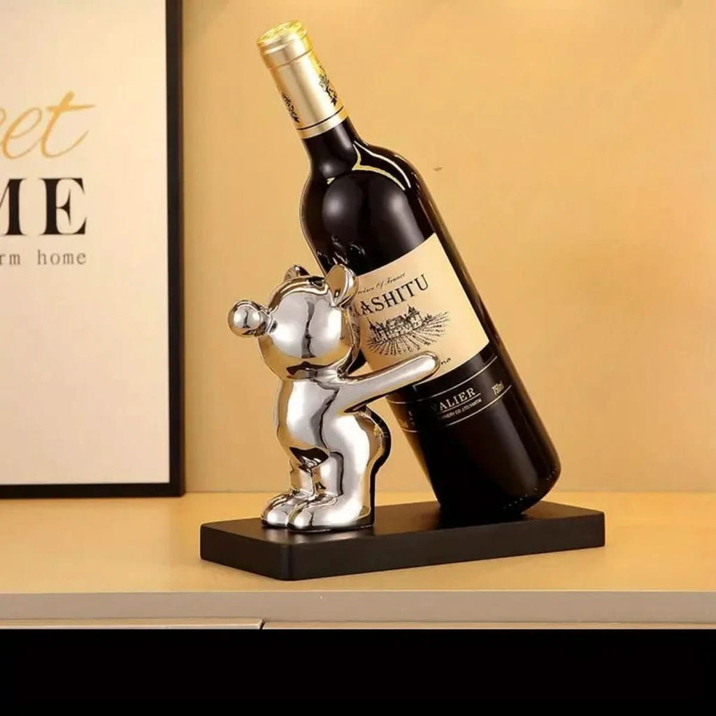 Decorative storage for wine bottles – Wine bottle holder in ceramic shaped like a bear