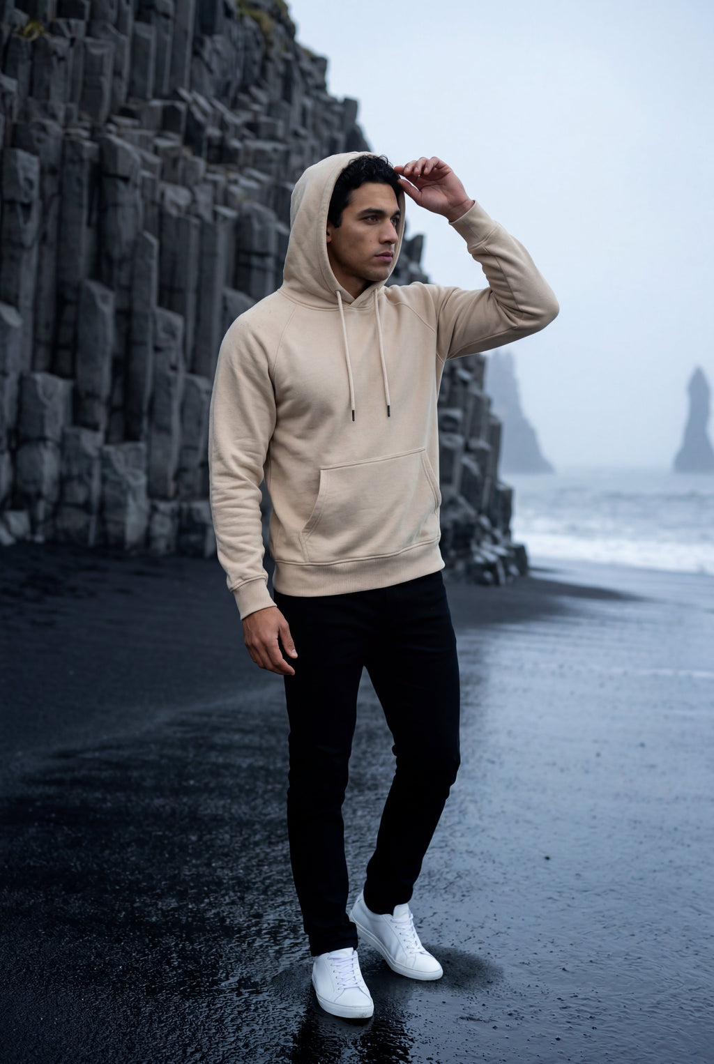 Comfortable hoodie for everyday use – Hooded sweatshirt with drawstring for men