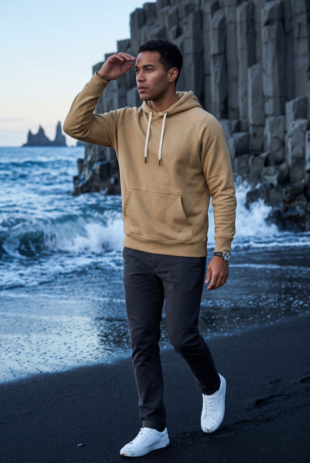 Comfortable hoodie for everyday use – Hooded sweatshirt with drawstring for men