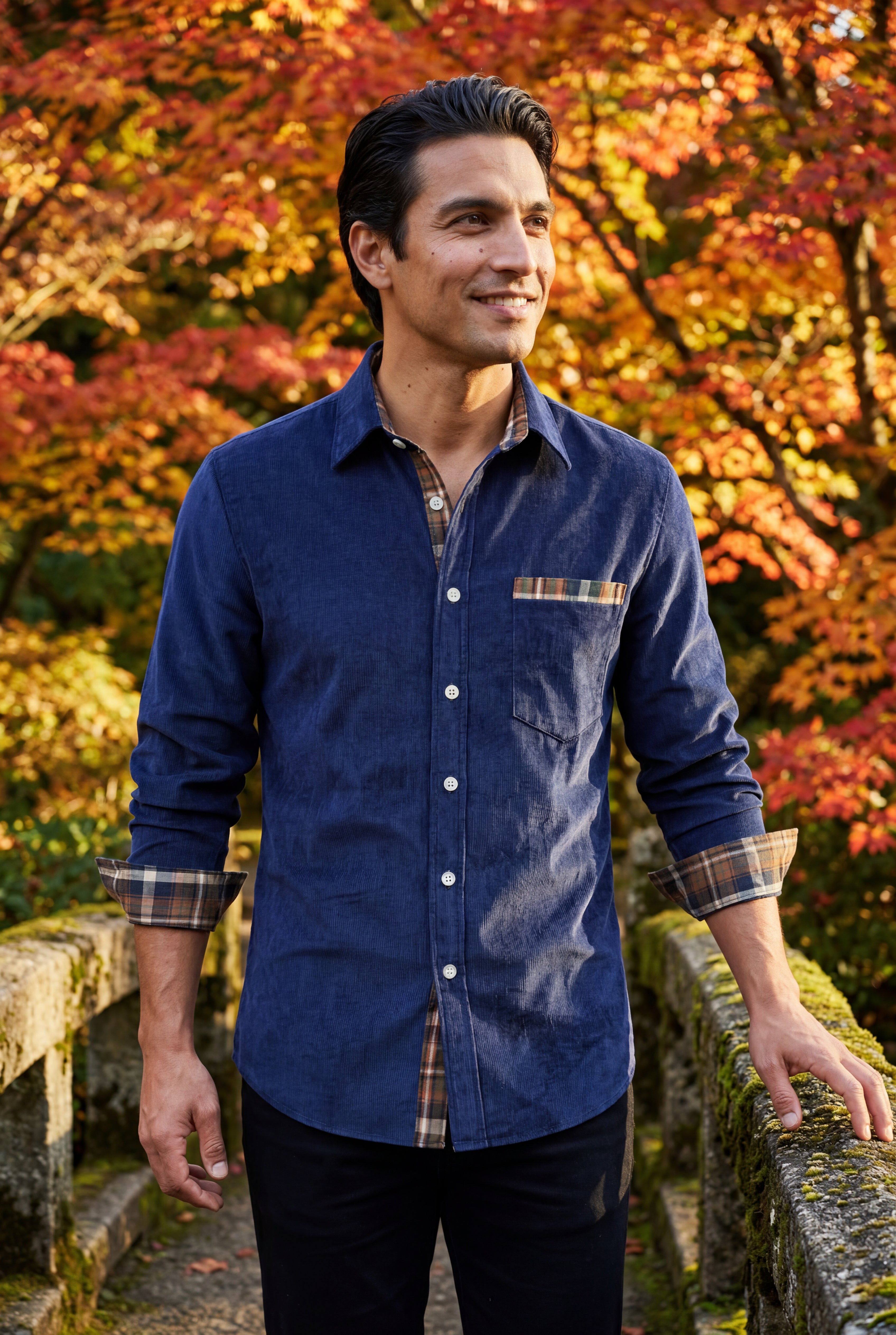 Casual shirt for everyday use – Shirt with checkered details for men