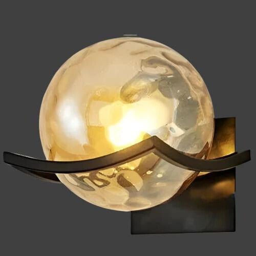 Diffused wall lighting for living room and hallway – Wall lamp with soft light distribution