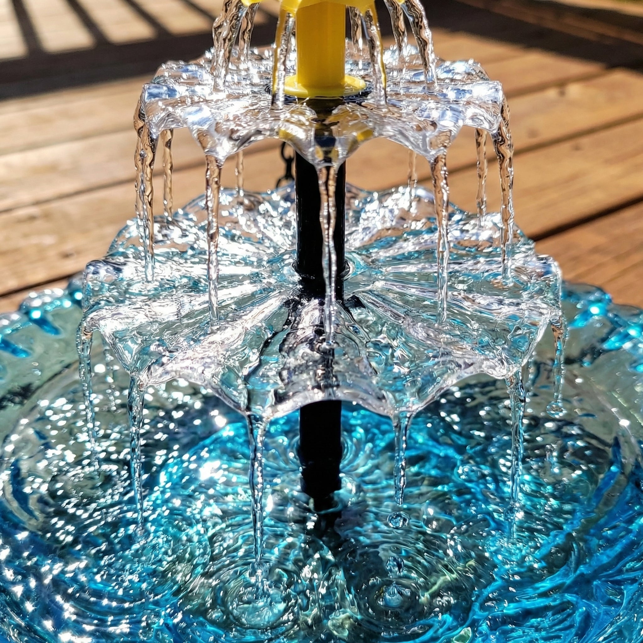 Decorative Bird Bath for Garden Wildlife – Solar Bird Bath with Fountain