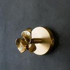 Decorative hanging for entrance and wall – Coat hooks in brass with animal shape and gold finish