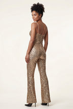 Elegant jumpsuit for parties and evenings – Jumpsuit with belt and wide legs for women