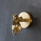 Decorative hanging for entrance and wall – Coat hooks in brass with animal shape and gold finish