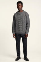 Classic sweater for cold days – Long-sleeve cable knit for men
