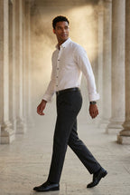 Fitted shirt for work and everyday use – Long-sleeve shirt with classic collar for men