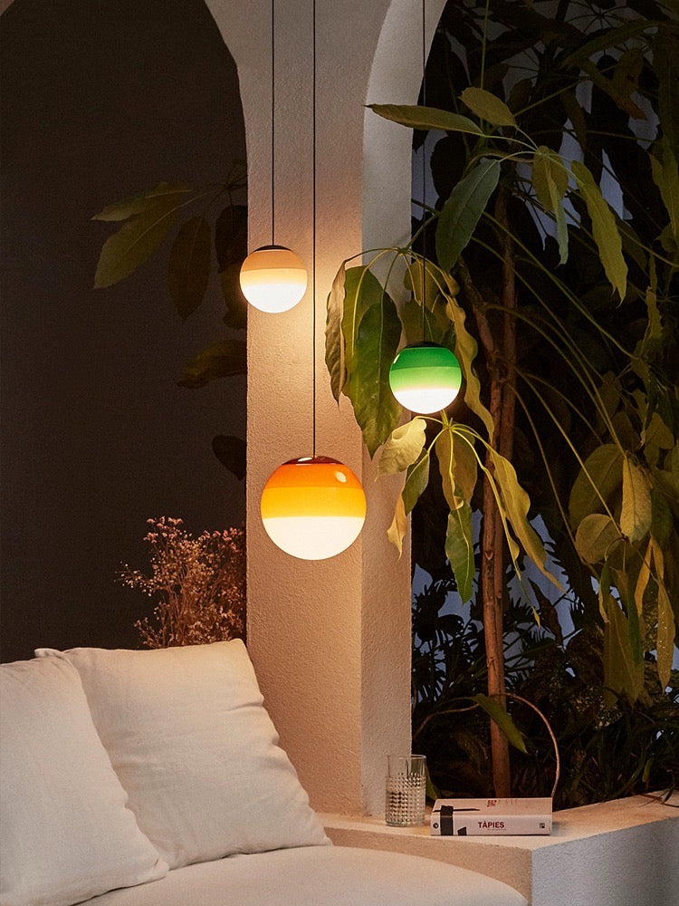 Modern LED-pendellampe – dæmpbar, børstet nikkel med glas- og stendesign