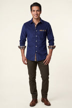 Casual shirt for everyday use – Shirt with checkered details for men