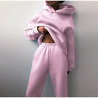 Comfortable jogging set for relaxation and everyday use – Oversized set with high waist for women