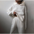 Comfortable jogging set for relaxation and everyday use – Oversized set with high waist for women