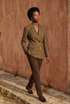 Elegant blazer for work and parties – Double-breasted blazer with gold-colored buttons for women