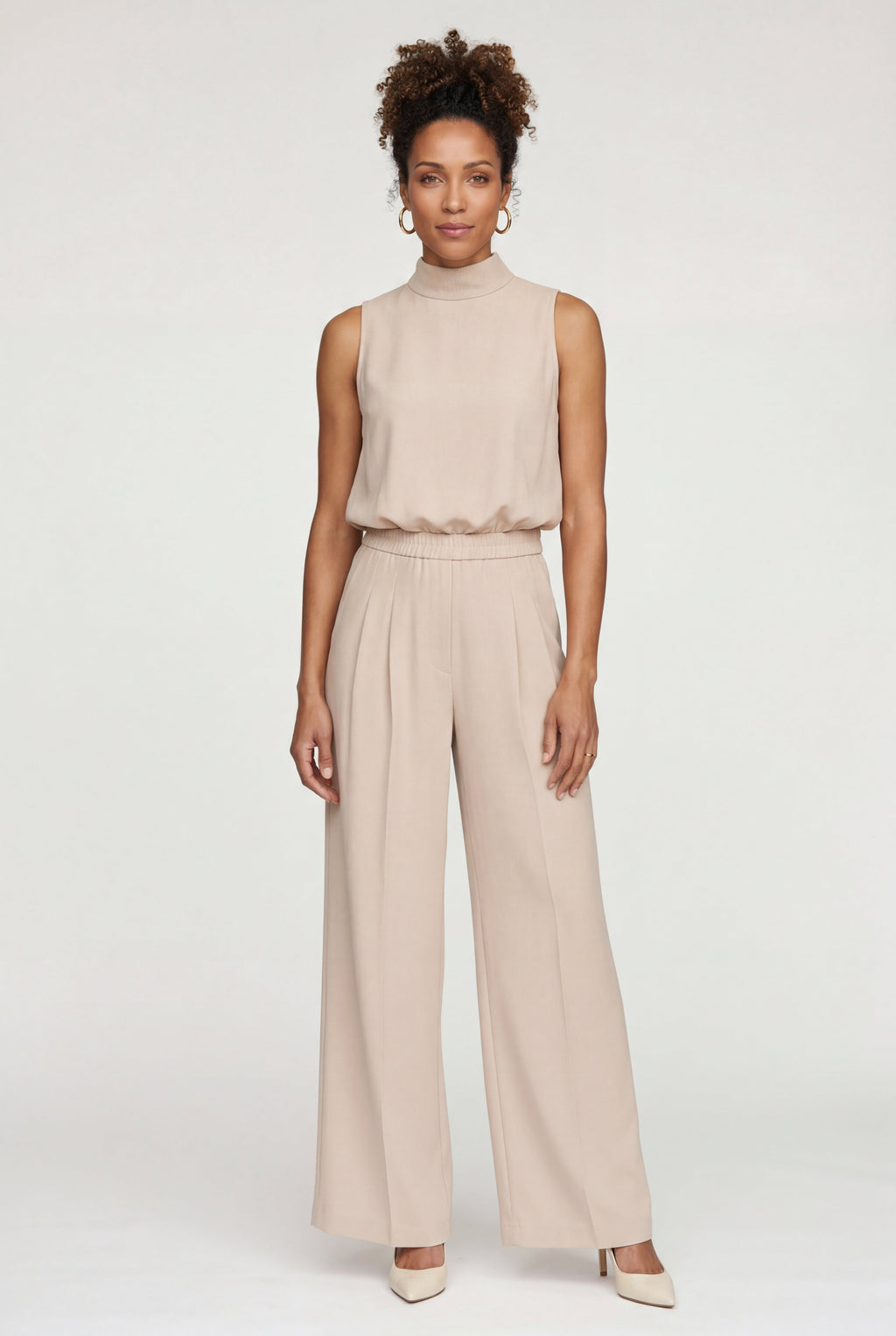 Modern jumpsuit for work and parties – Sleeveless jumpsuit with wide legs for women