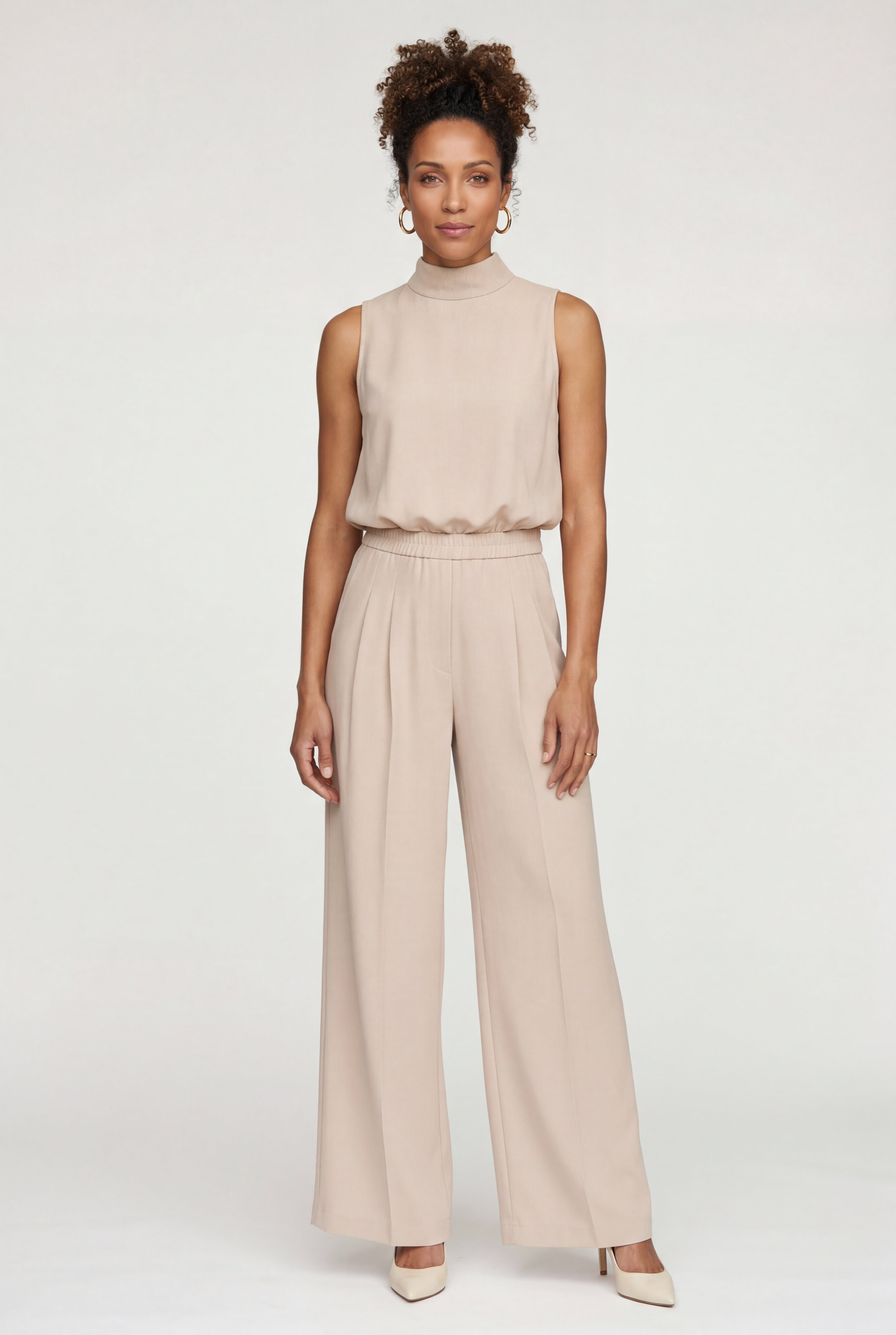 Modern jumpsuit for work and parties – Sleeveless jumpsuit with wide legs for women
