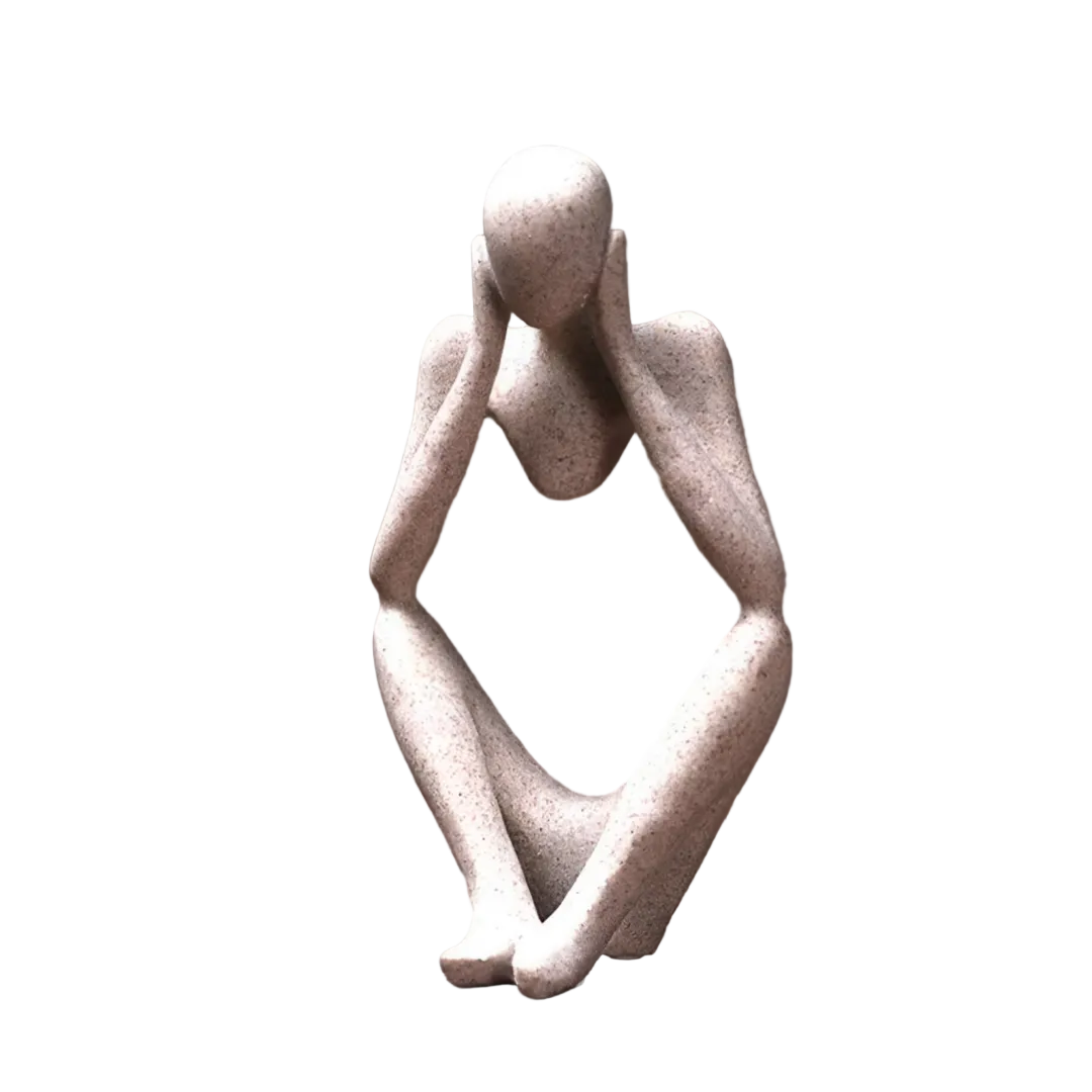 Skulptur af siddende figur til indendørs brug