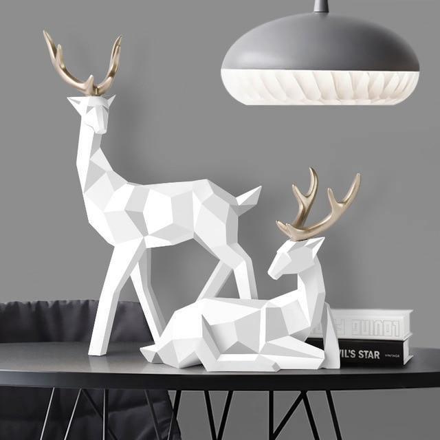 Set of reindeer figures for indoor use