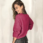 Warm knit sweater for everyday use – V-neck knit sweater for women