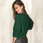 Warm knit sweater for everyday use – V-neck knit sweater for women