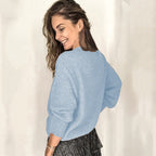 Warm knit sweater for everyday use – V-neck knit sweater for women