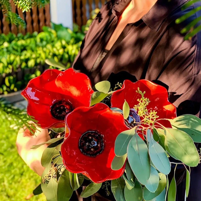 Decorative Bird Bath for Garden Spaces – Metal Flower Stake with Bird Bath