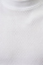 Fitted t-shirt for everyday use – Short-sleeve t-shirt with high neck for men
