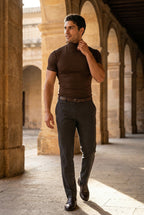 Fitted t-shirt for everyday use – Short-sleeve t-shirt with turtleneck for men